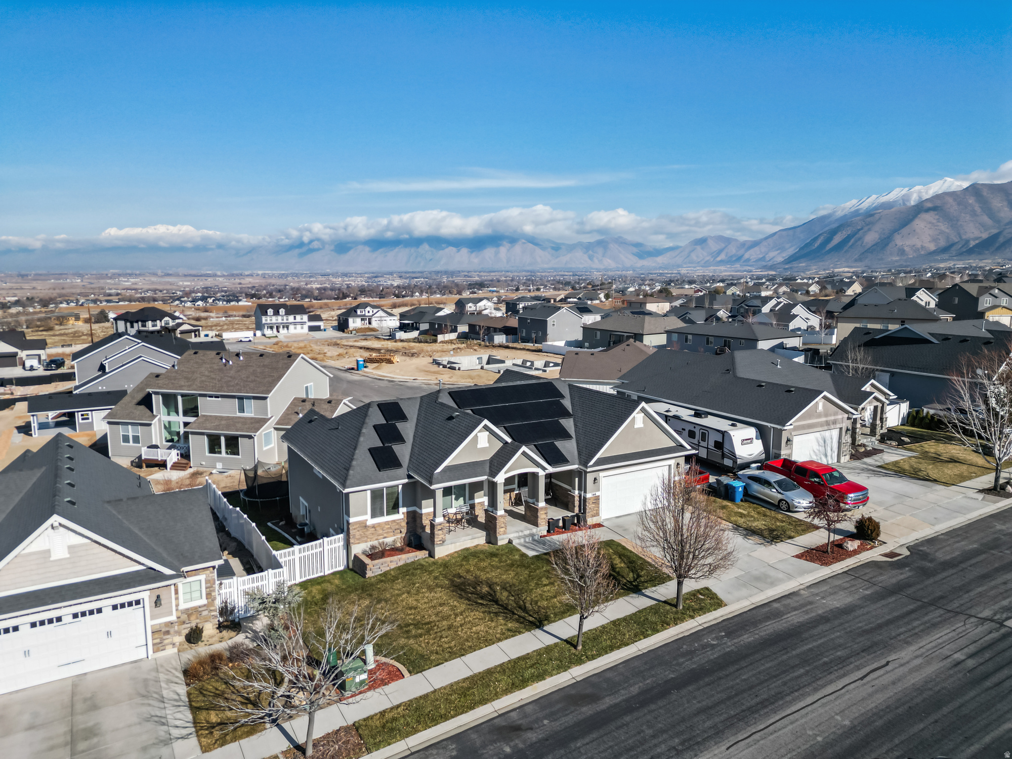 ELK RIDGE MEADOWS - Residential