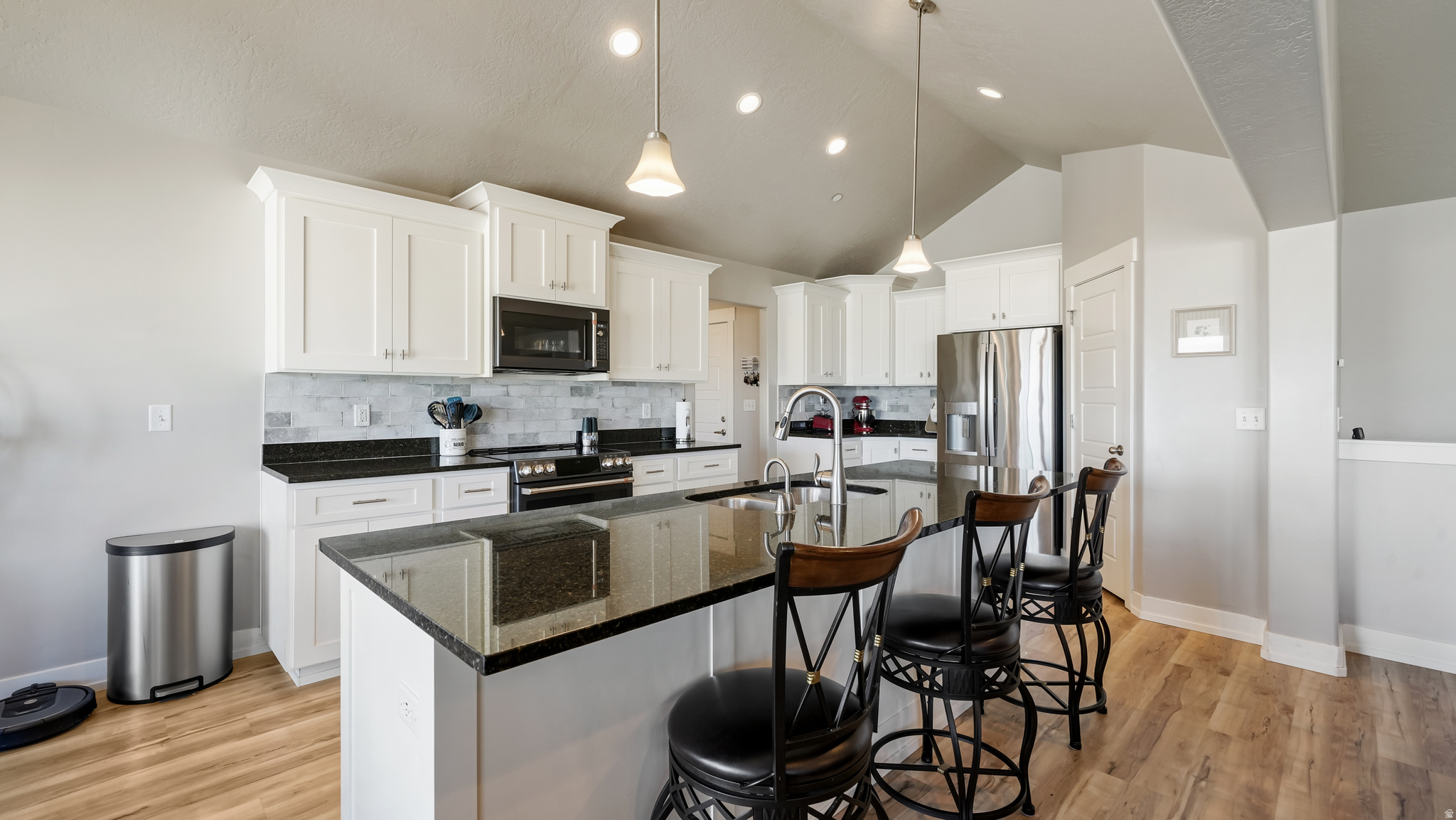 ELK RIDGE MEADOWS - Residential