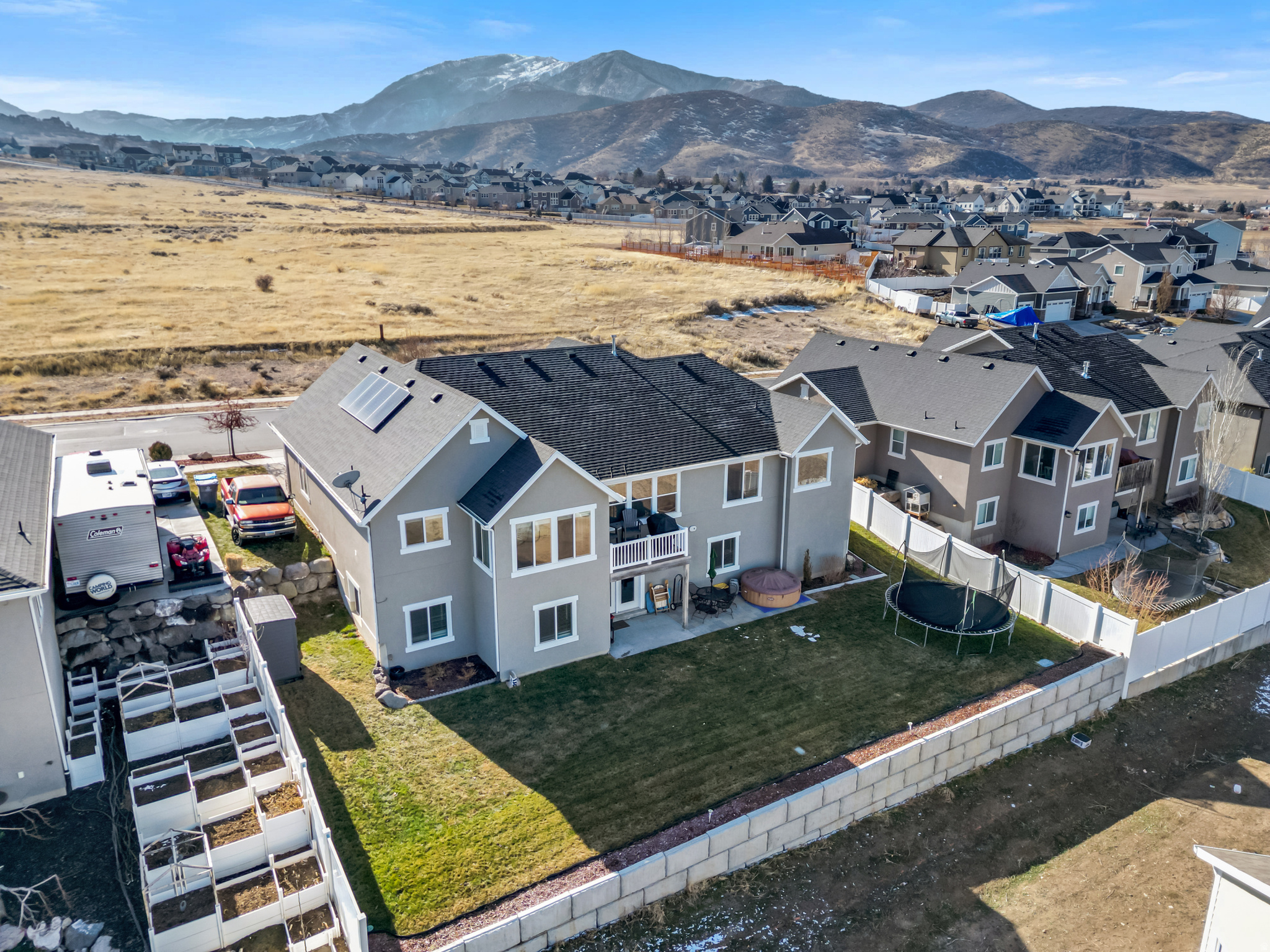 ELK RIDGE MEADOWS - Residential
