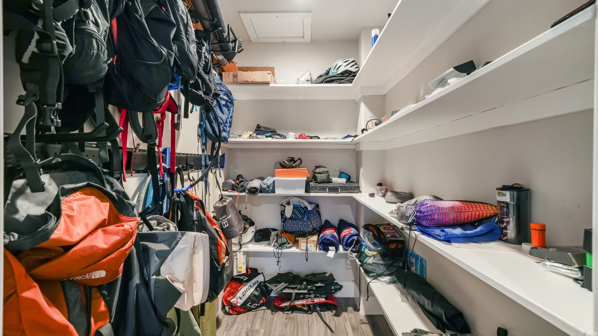 ELK RIDGE MEADOWS - Residential