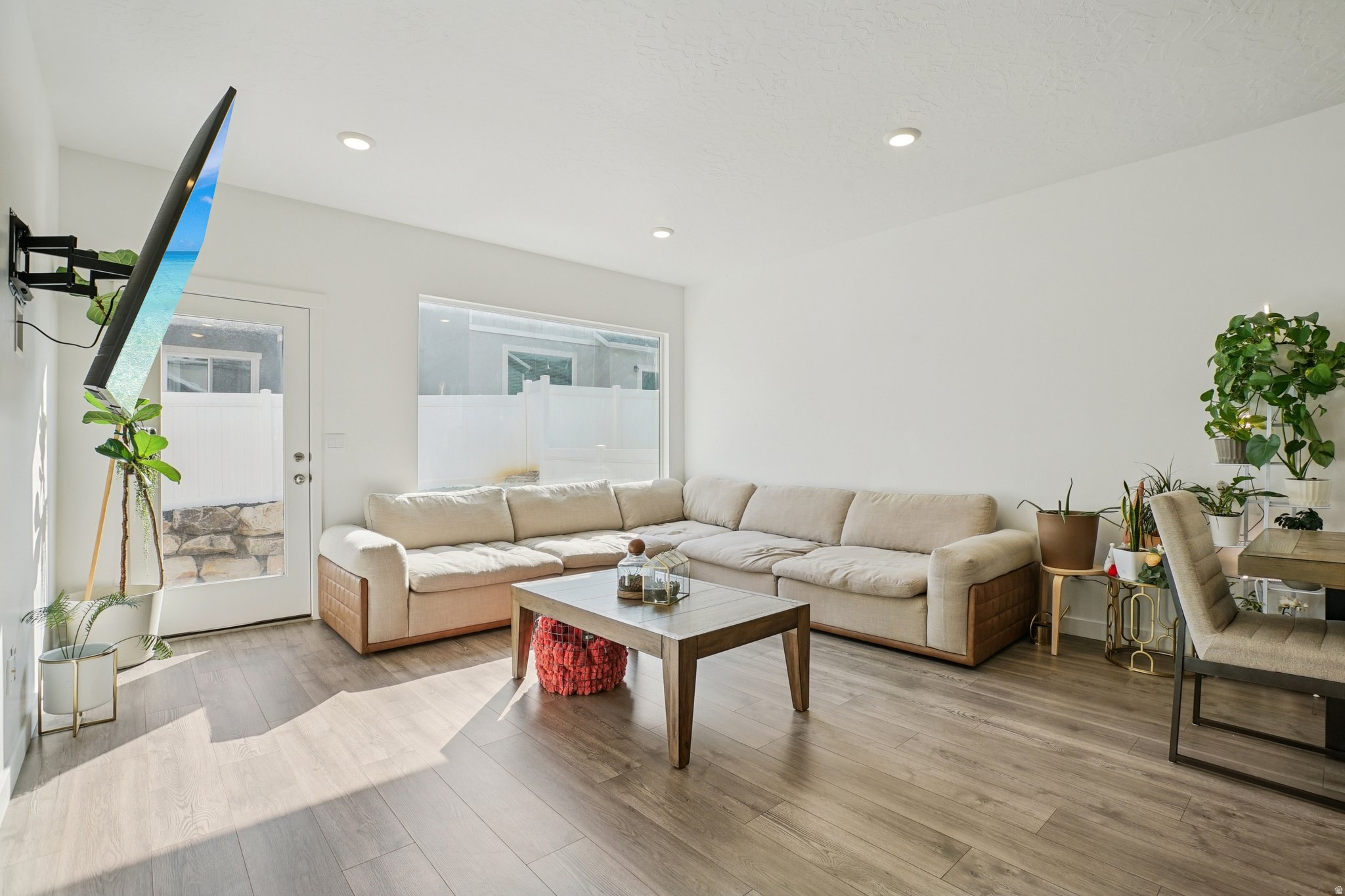 COLD SPRING RANCH - Residential