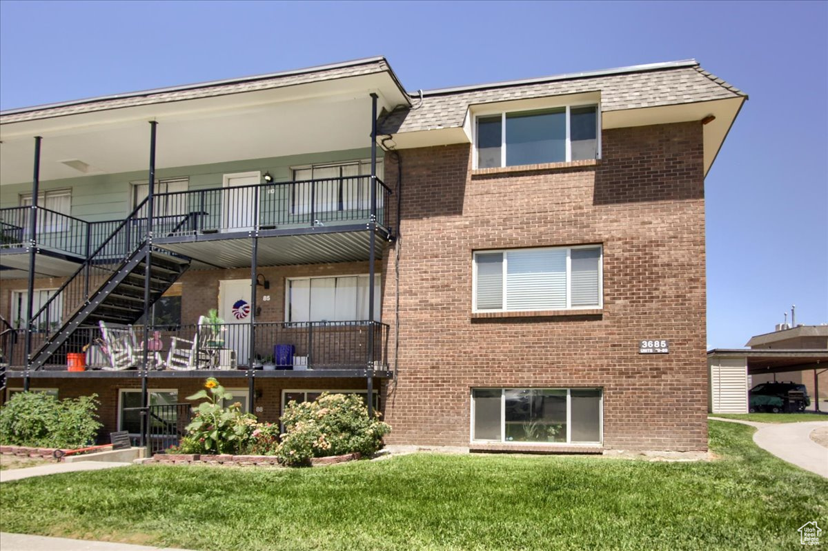 WESTGLEN VILLAGE - Residential