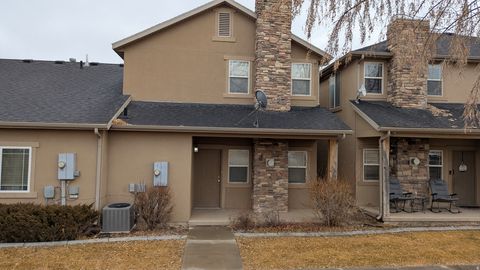 Townhouse For Sale - 394 E 600 #B<br/> Vernal, UT 84078