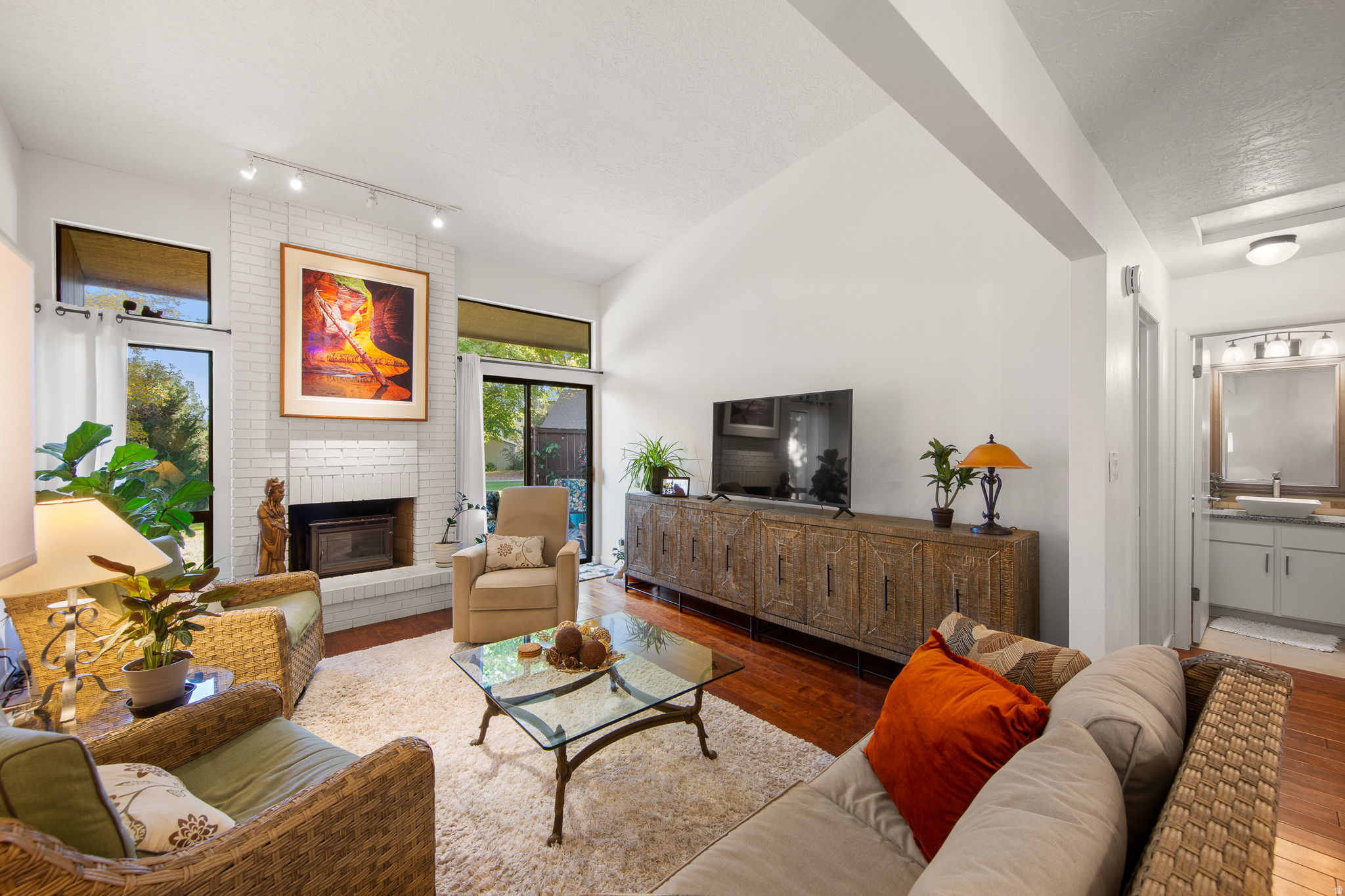 BLOOMINGTON COUNTRY CLUB 3-2 - Residential