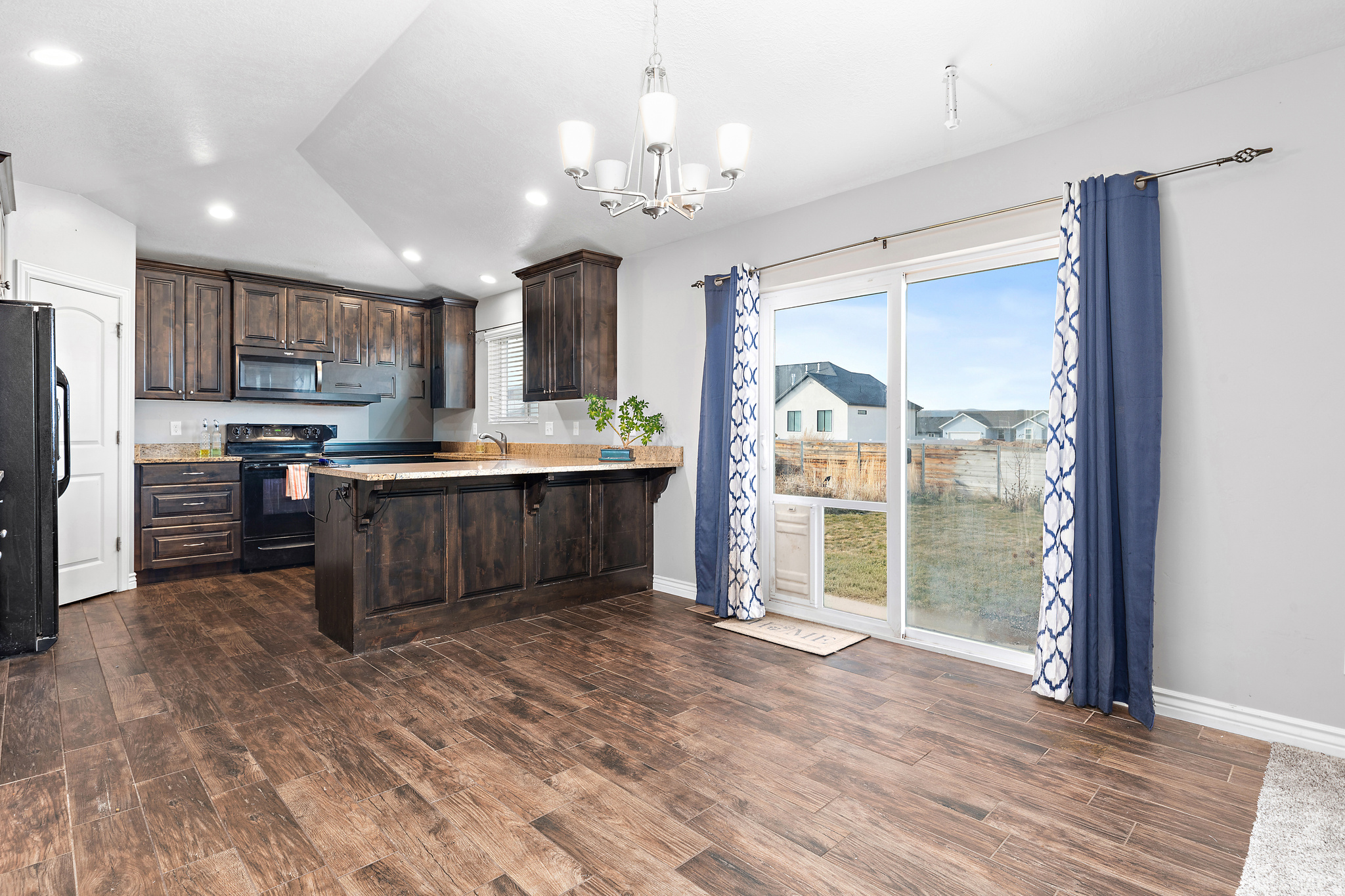 COVINGTON RIDGE ESTATES - Residential