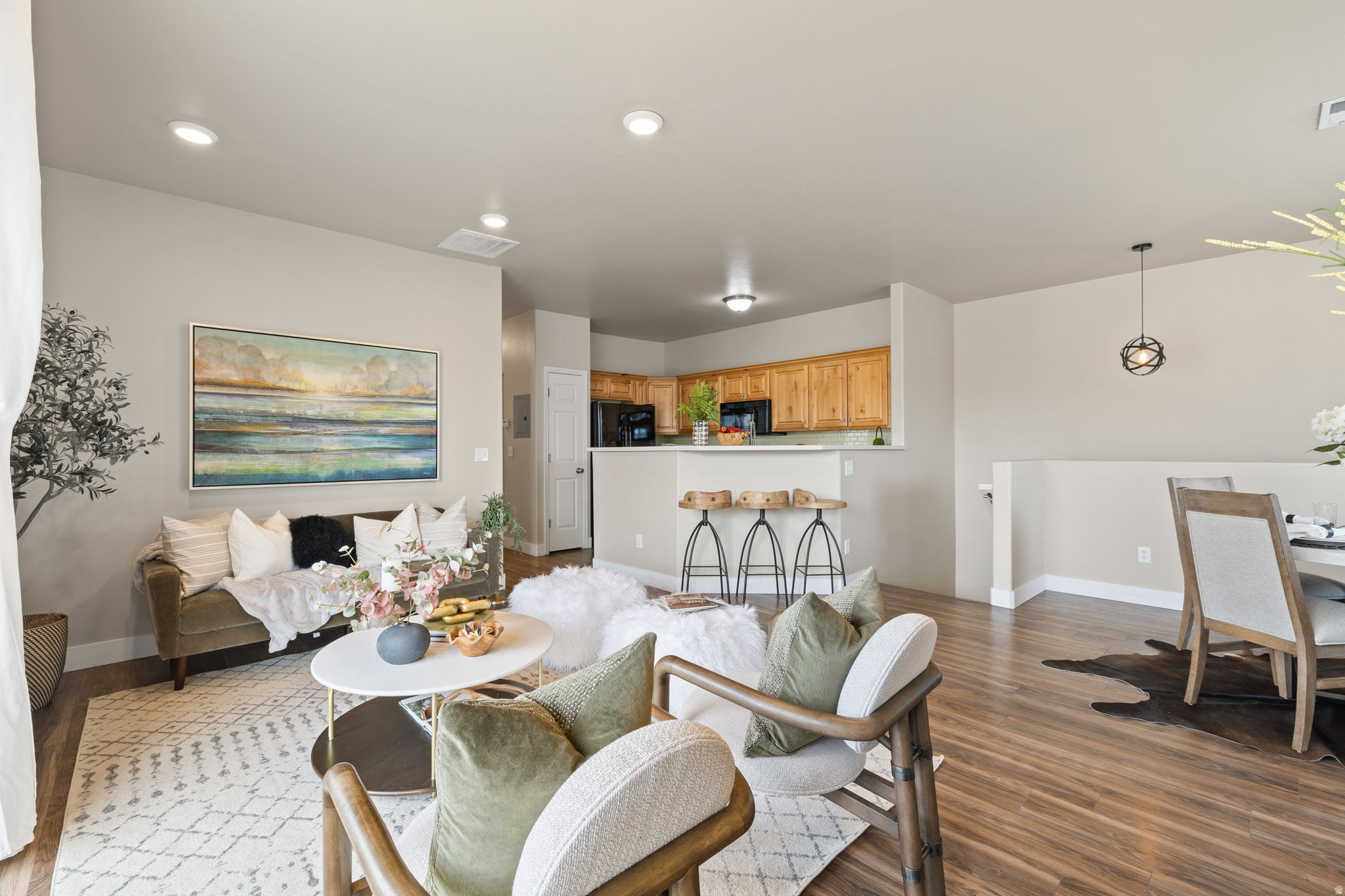 ASPEN SPRINGS PHASE 13 CONDOMINIUM - Residential