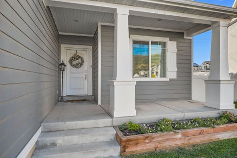 Tiny photo for 2669 N MCLAWS AVE, Layton, UT 84040 (MLS # 2180013)