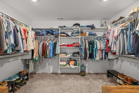 Tiny photo for 2669 N MCLAWS AVE, Layton, UT 84040 (MLS # 2180013)