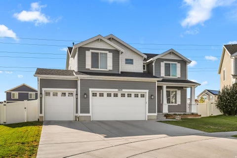 Tiny photo for 2669 N MCLAWS AVE, Layton, UT 84040 (MLS # 2180013)