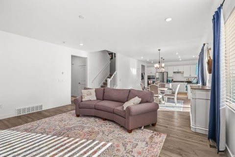 Tiny photo for 2669 N MCLAWS AVE, Layton, UT 84040 (MLS # 2180013)