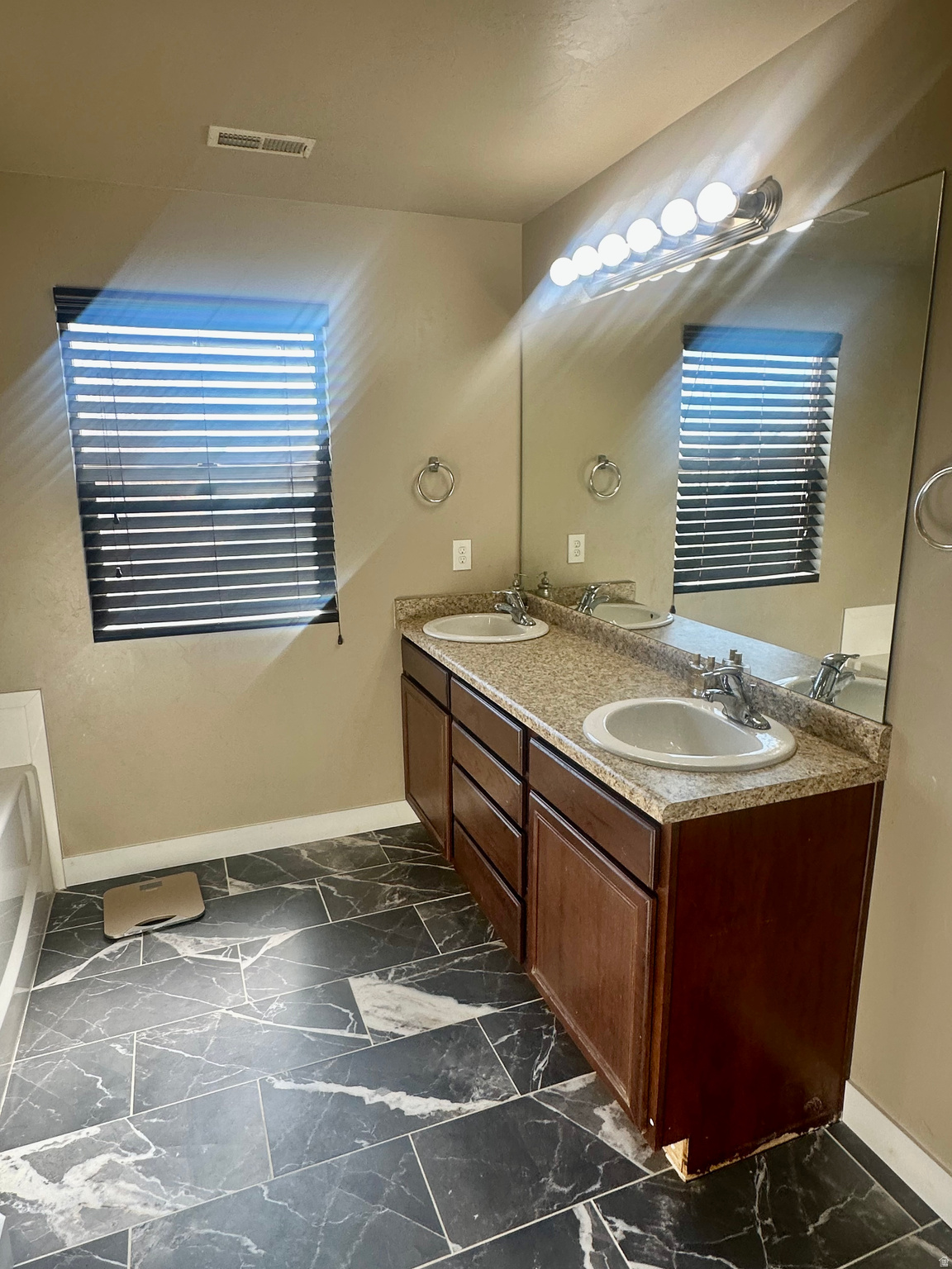 STANSBURY PLACE - Residential