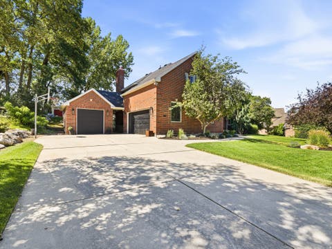 Tiny photo for 1894 E BEAR CREEK DR, Draper, UT 84020 (MLS # 2169414)