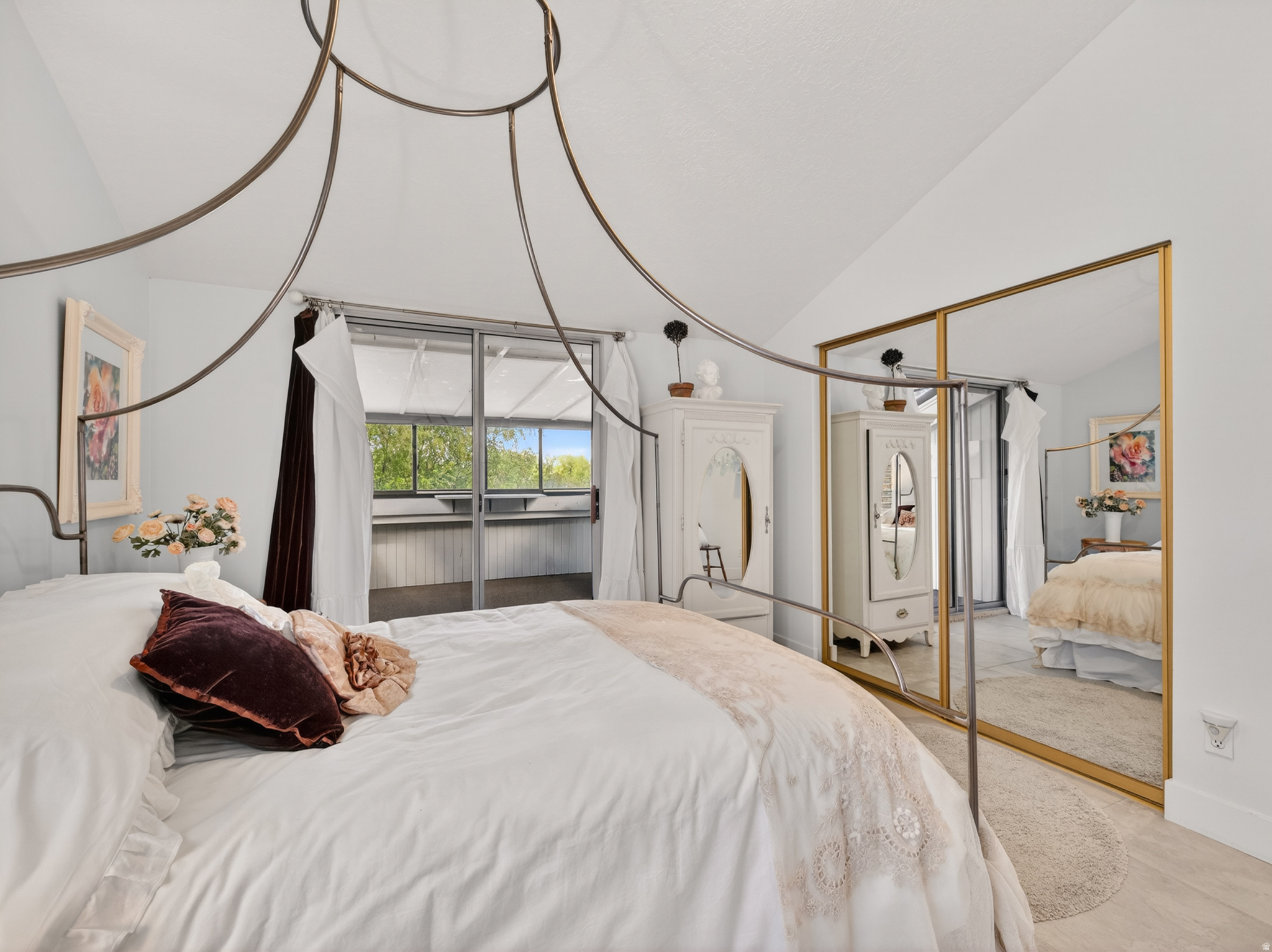 WHITE BARN - Residential