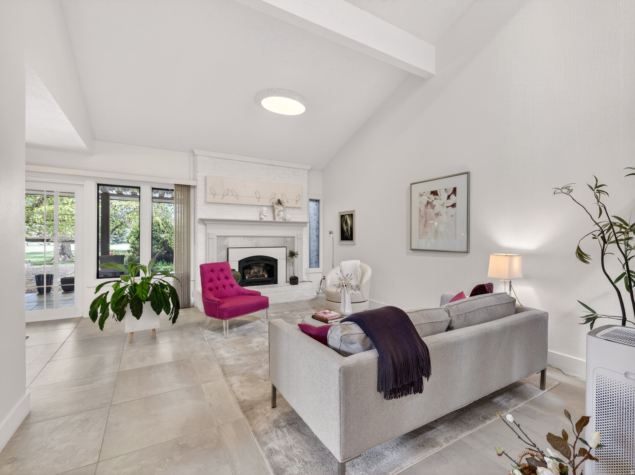 WHITE BARN - Residential