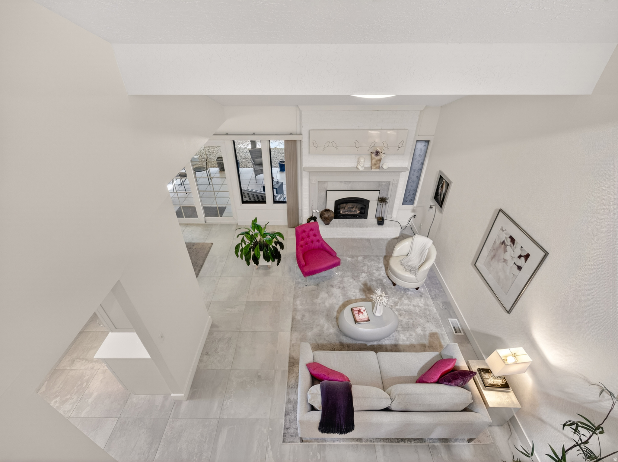 WHITE BARN - Residential