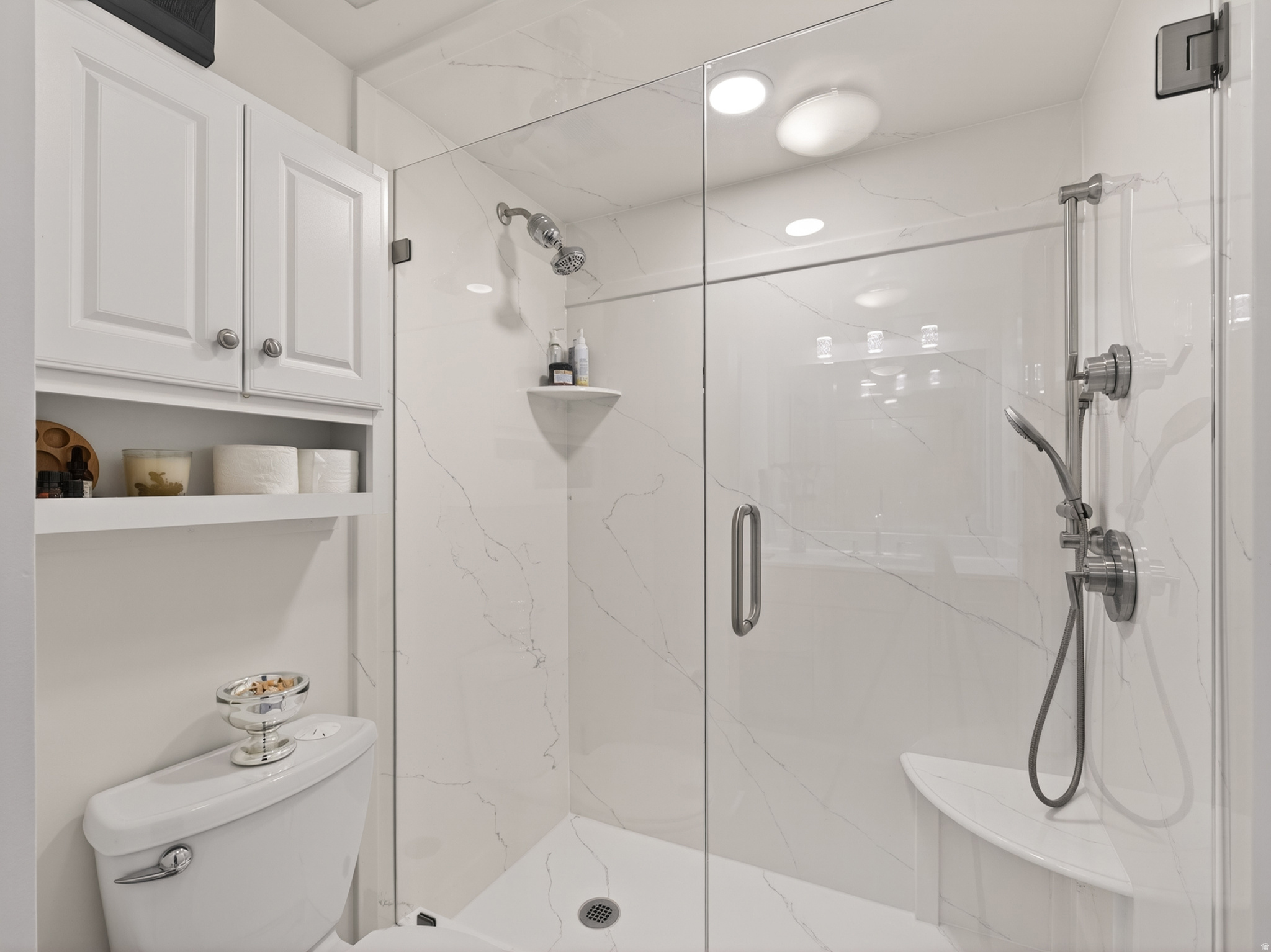 WHITE BARN - Residential