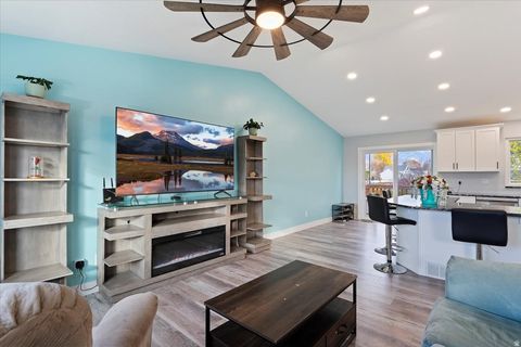 Tiny photo for 2162 N 2290 W, Clinton, UT 84015 (MLS # 2124638)