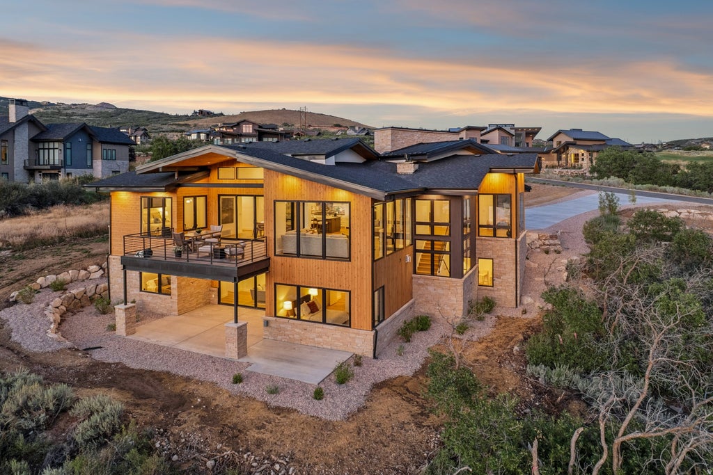 Photo of 1120 E LASSO TRL, Hideout, UT 84036 (MLS # 2175907)