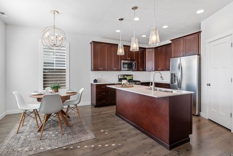 Tiny photo for 6122 W LAKE AVE S, South Jordan, UT 84009 (MLS # 2139852)