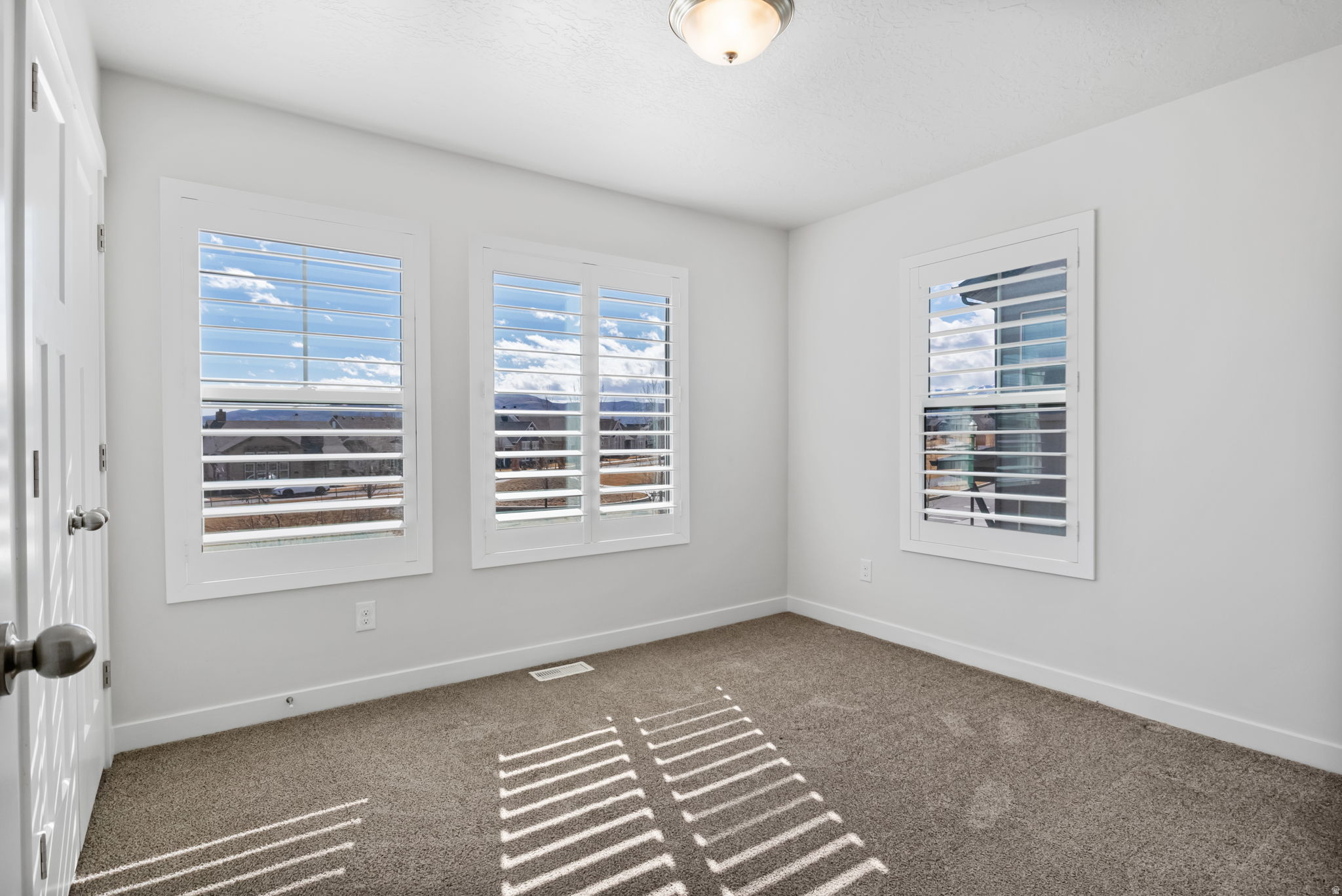 DAYBREAK/HIGHLAND - Residential