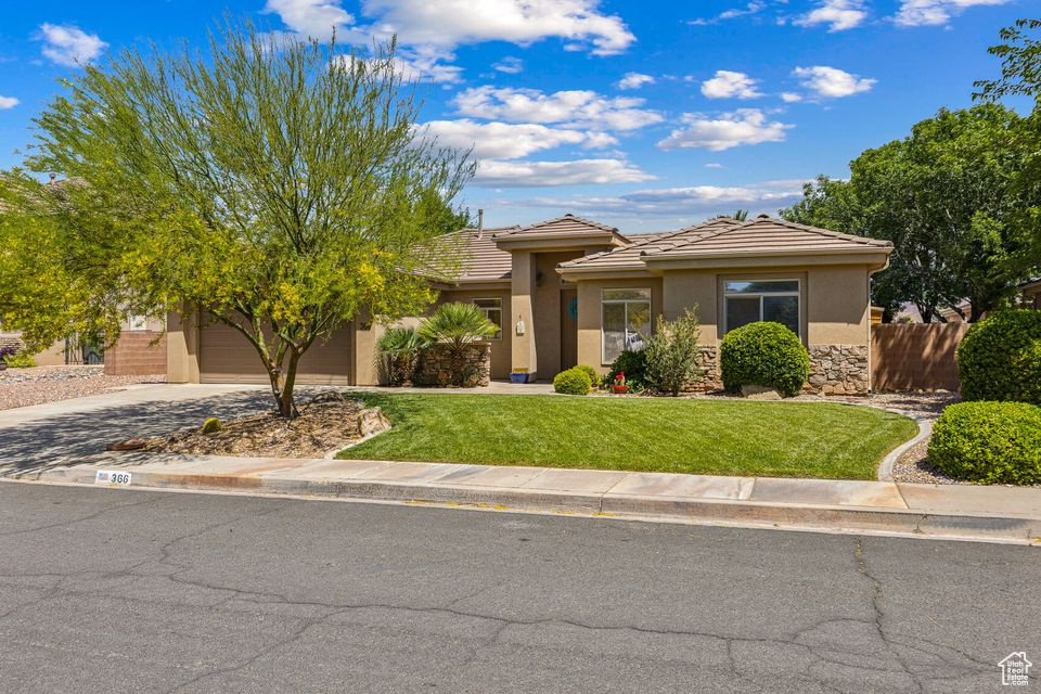 366 W Clover Ln, Washington, Utah image 2