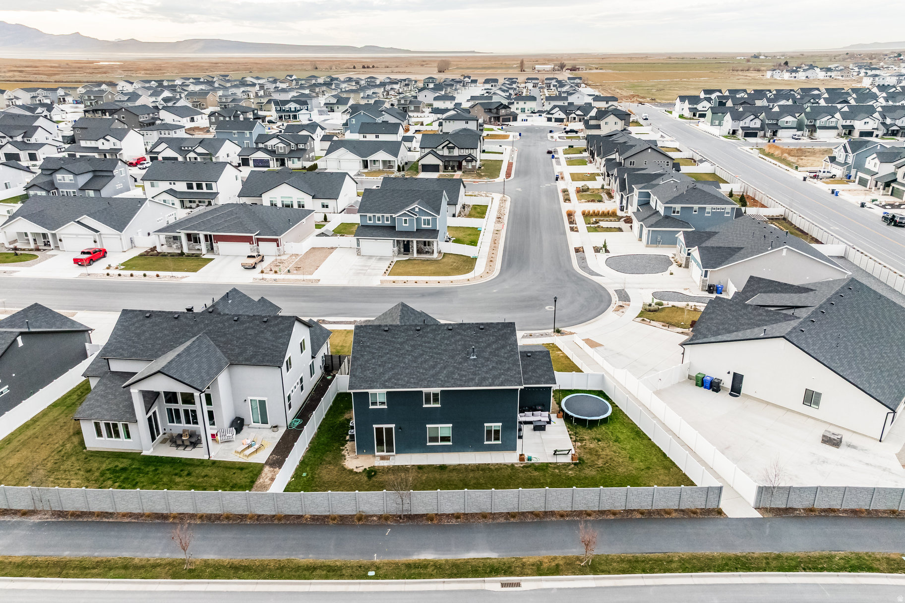 PARKVIEW AT SHORELINE - Residential