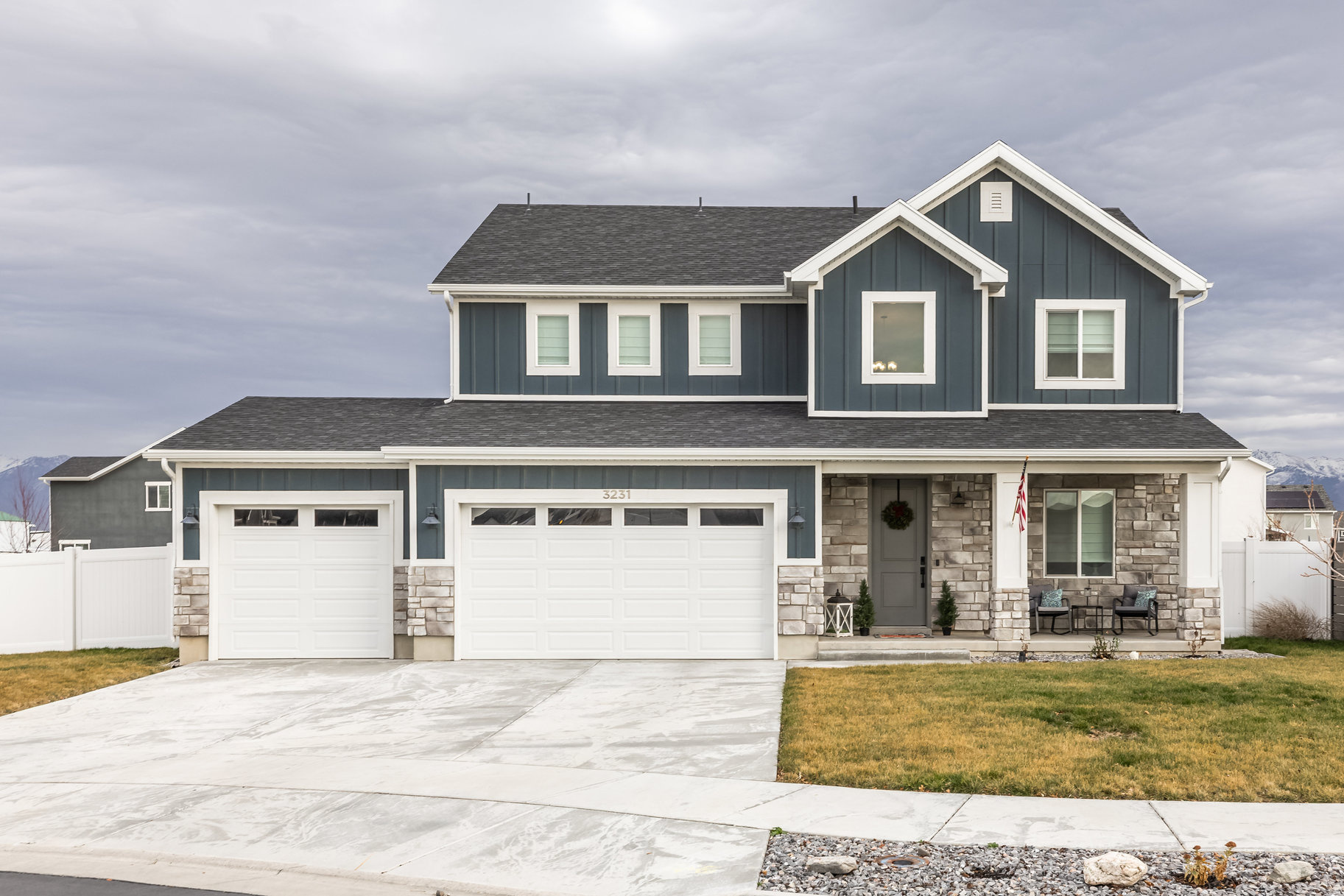 PARKVIEW AT SHORELINE - Residential