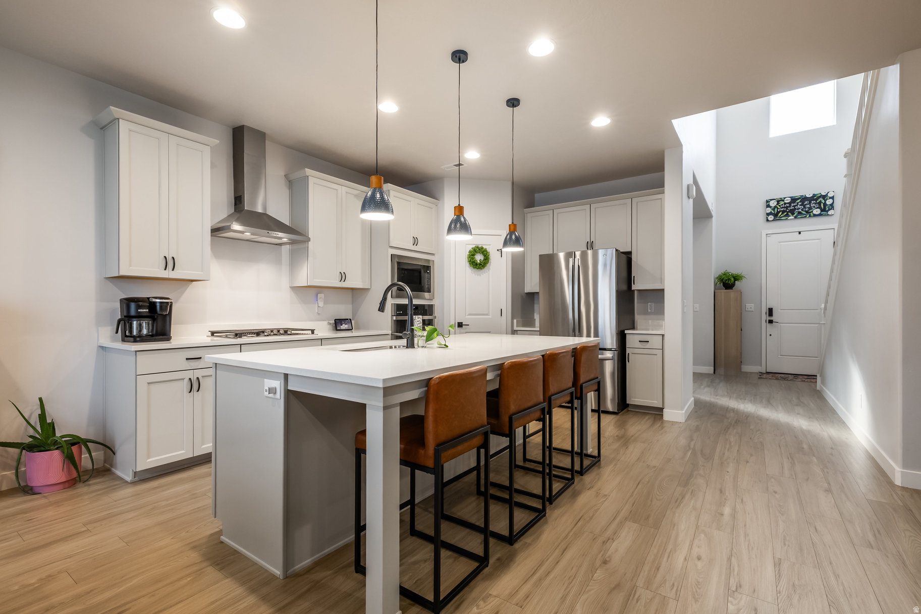 PARKVIEW AT SHORELINE - Residential