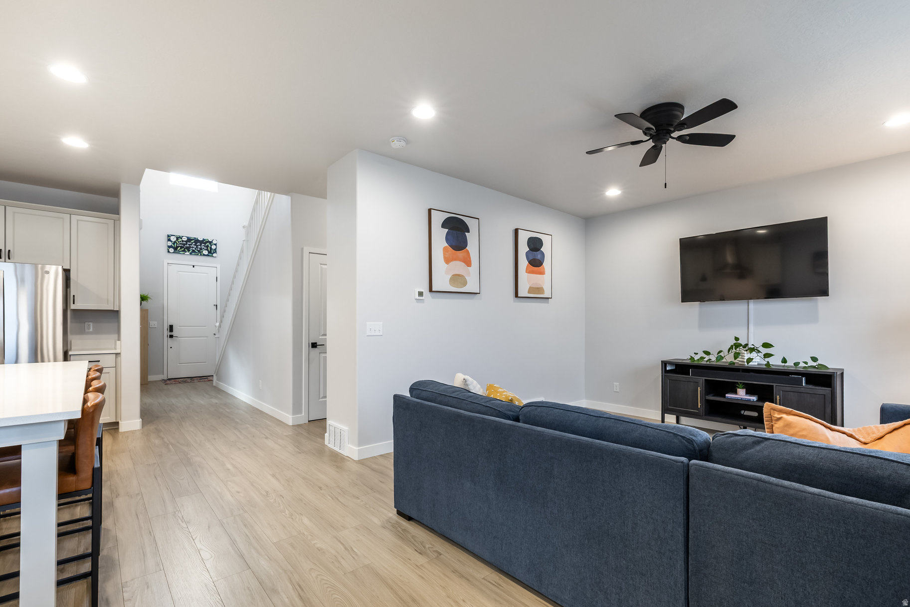 PARKVIEW AT SHORELINE - Residential