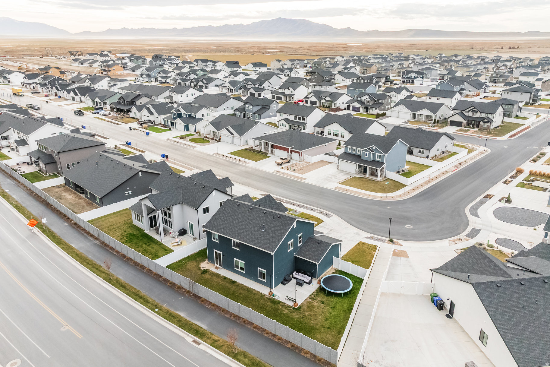 PARKVIEW AT SHORELINE - Residential