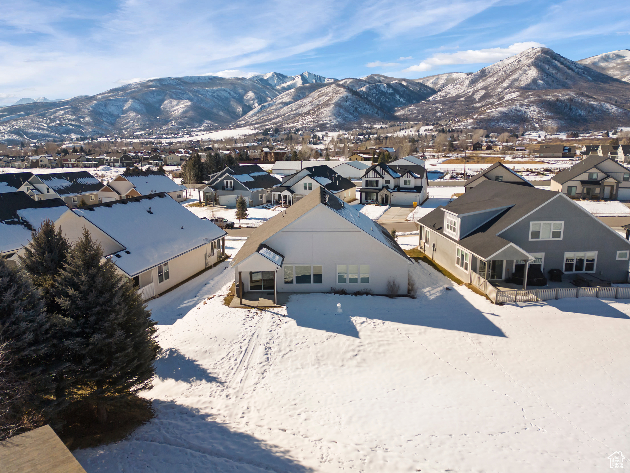 SCOTCH FIELDS - Residential