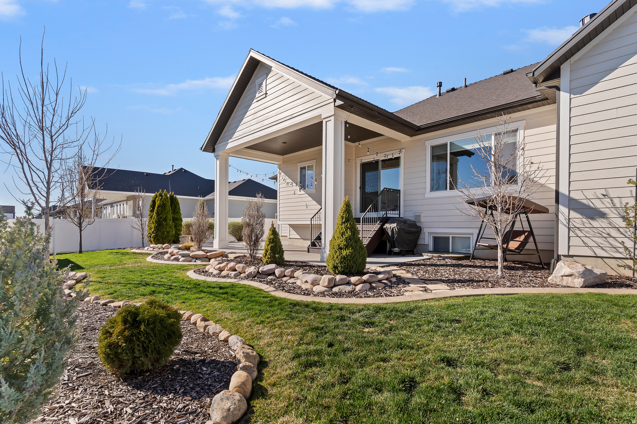 CRAYTHORN HOMESTEAD - Residential