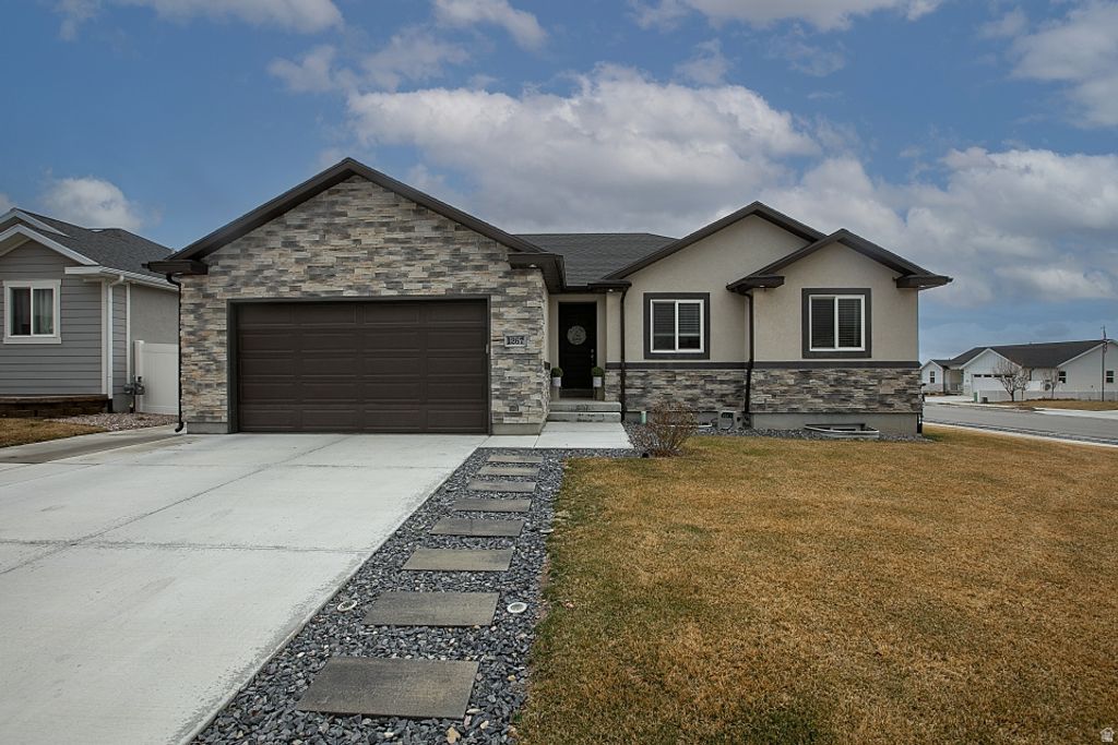Photo of 1267 N 340 W #348, Tooele, UT 84074 (MLS # 2141563)