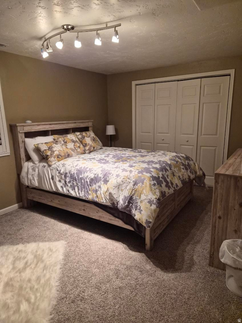 ROCK POINT SUBDIVISION - Residential