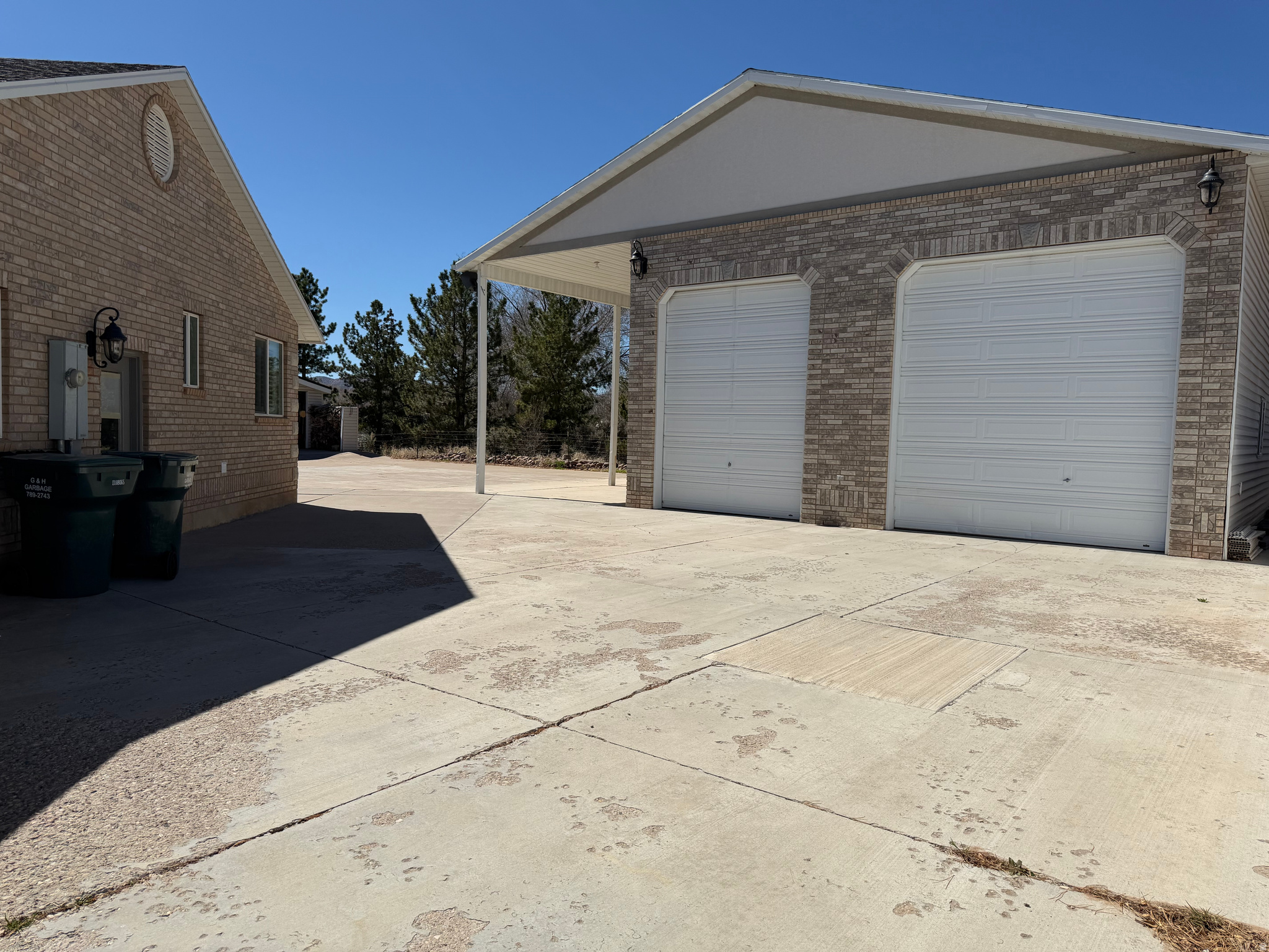 ROCK POINT SUBDIVISION - Residential