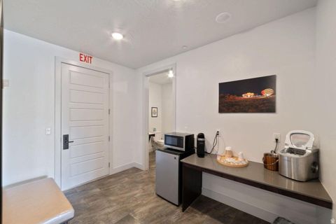Tiny photo for 5160 W VILLAS DR N #6, Hurricane, UT 84737 (MLS # 2135267)