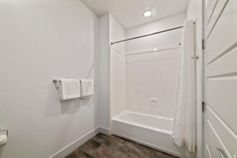 VILLAS AT SAND HOLLOW PH 4 - Residential