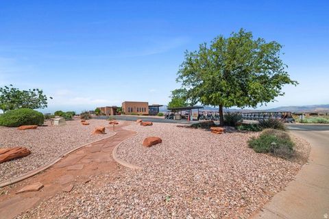 Tiny photo for 5160 W VILLAS DR N #6, Hurricane, UT 84737 (MLS # 2135267)