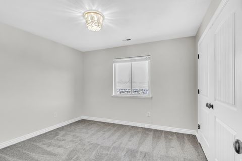 Tiny photo for 6956 N COMANCHE ST, Eagle Mountain, UT 84005 (MLS # 2126678)