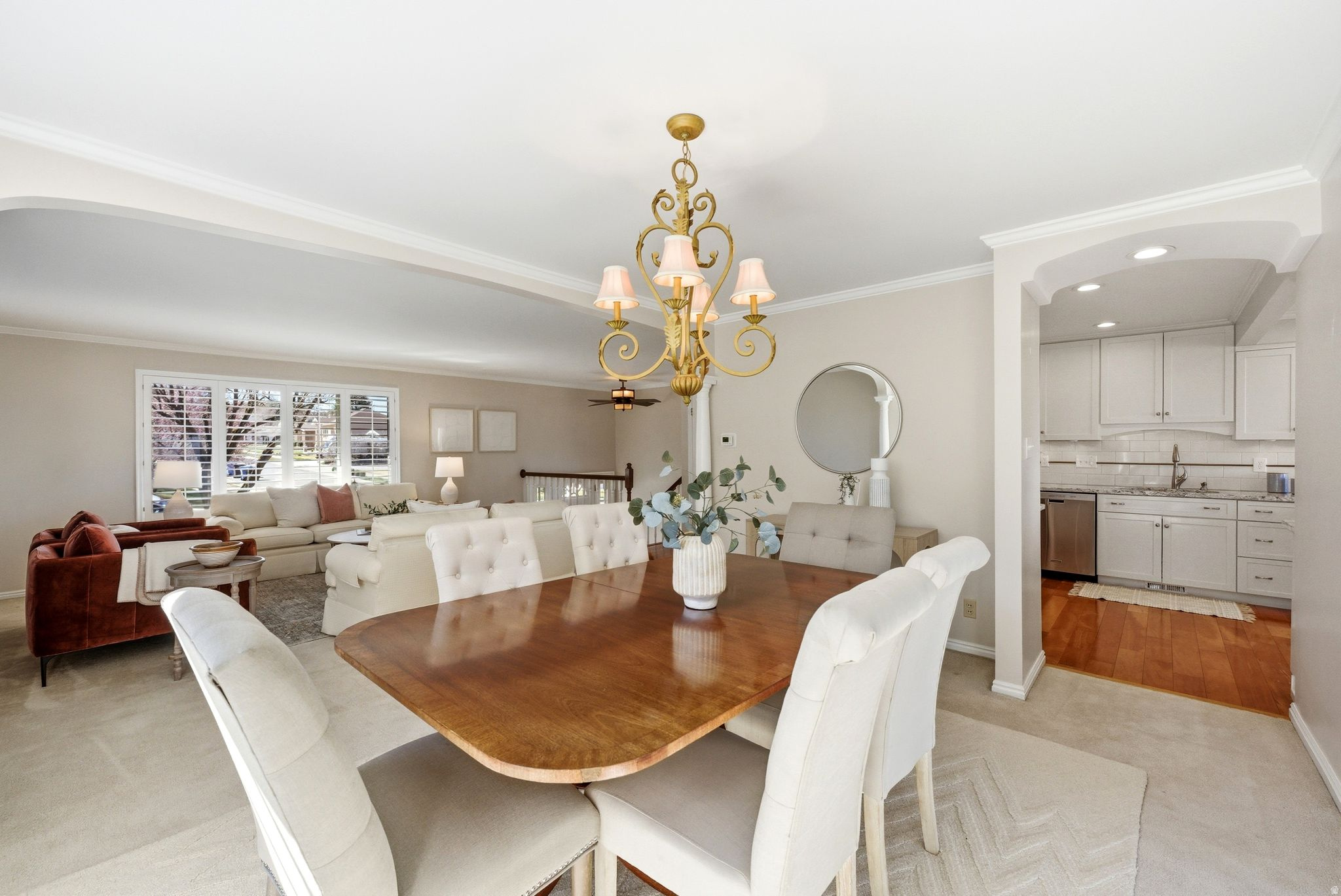 LAZY BAR - Residential