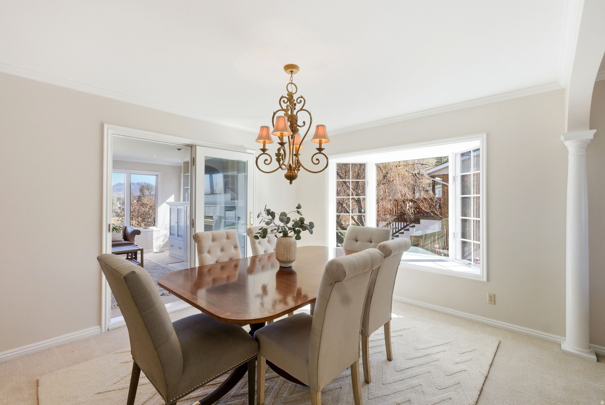 LAZY BAR - Residential