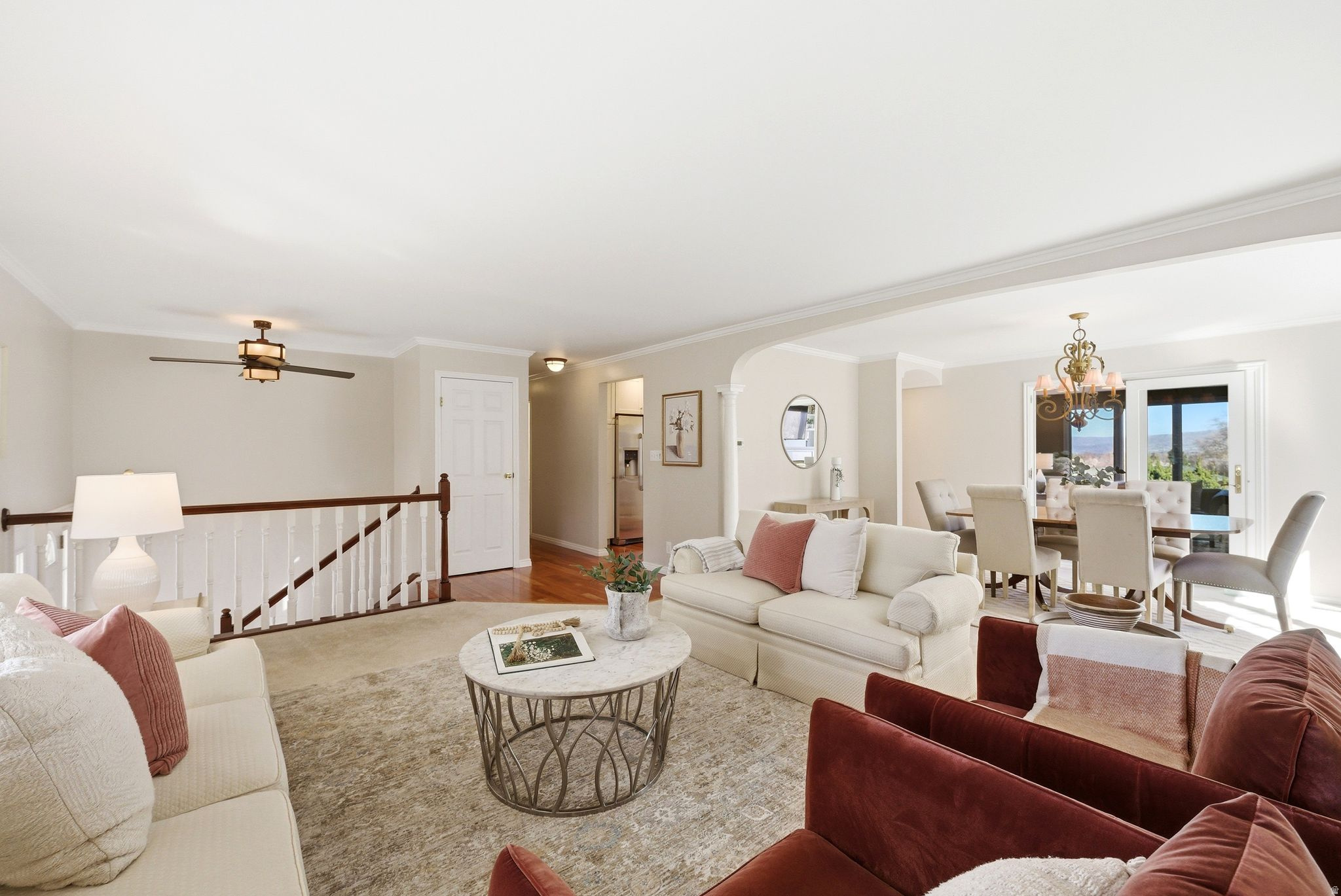 LAZY BAR - Residential