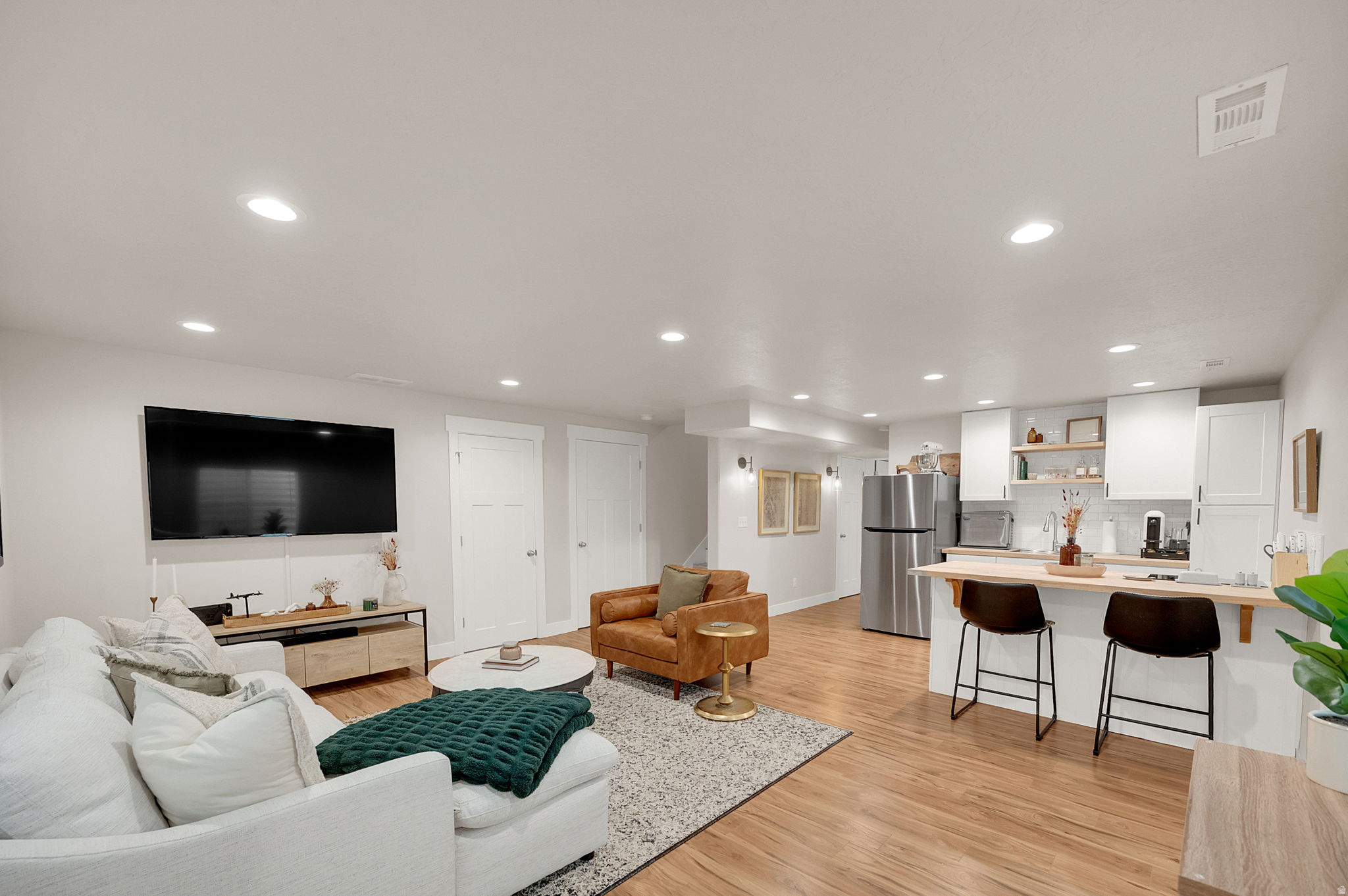 SILVERLAKE - Residential