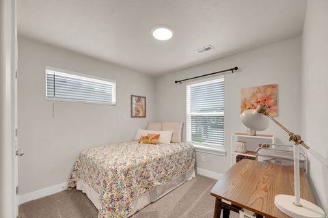 Tiny photo for 4591 E FLOWER PT N, Eagle Mountain, UT 84005 (MLS # 2136693)