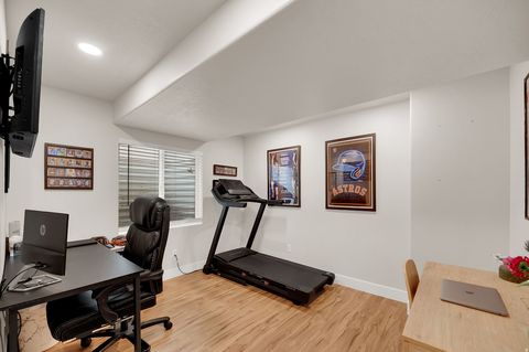 Tiny photo for 4591 E FLOWER PT N, Eagle Mountain, UT 84005 (MLS # 2136693)