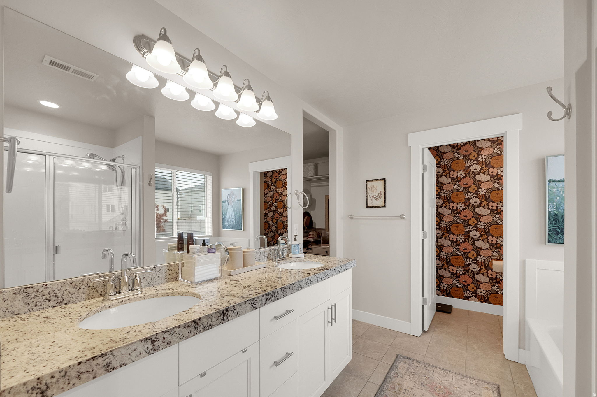 SILVERLAKE - Residential