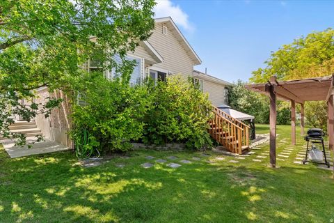 Tiny photo for 1403 GLENEAGLES DR, Syracuse, UT 84075 (MLS # 2128222)