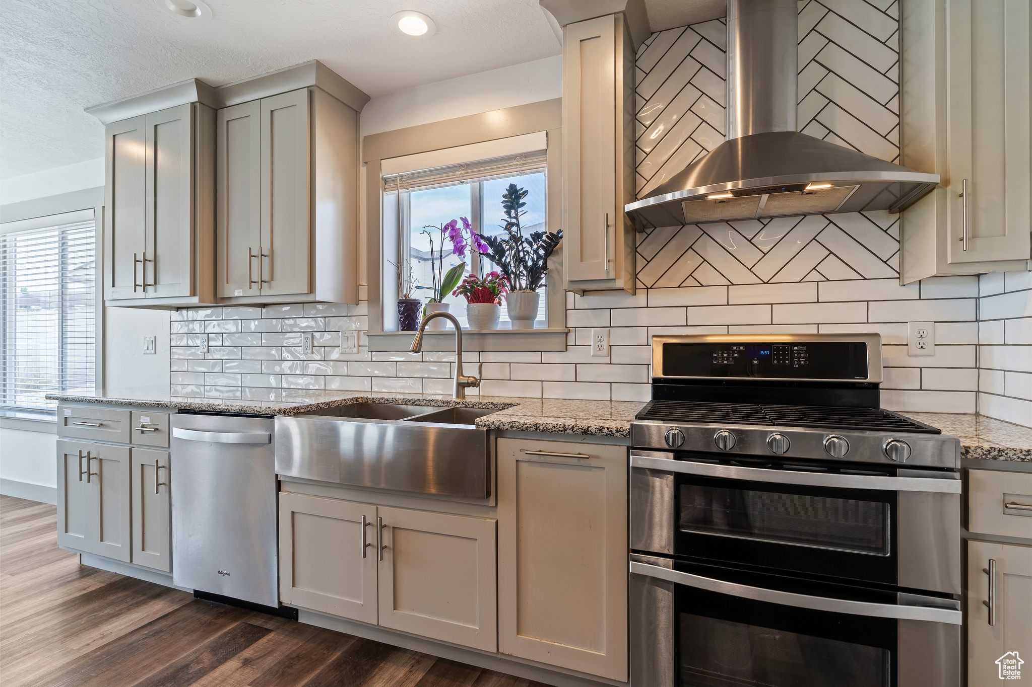 SPRING ACRES ESTATES - Residential