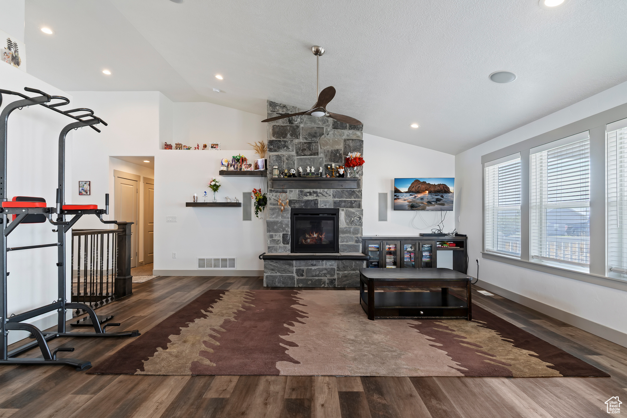 SPRING ACRES ESTATES - Residential