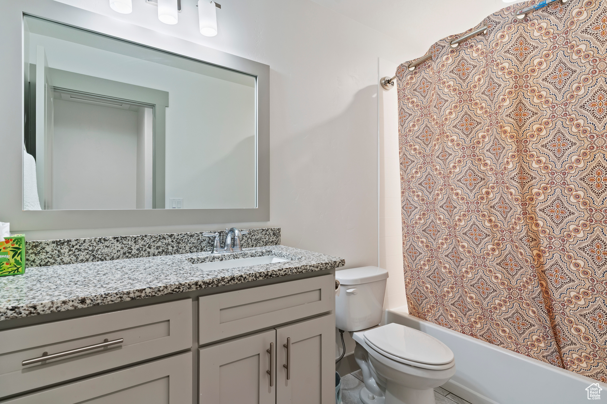 SPRING ACRES ESTATES - Residential